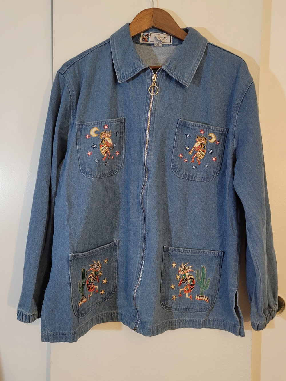 100 % Cotton Embroidered Denim Zip-Up Jacket - Southwestern Motif